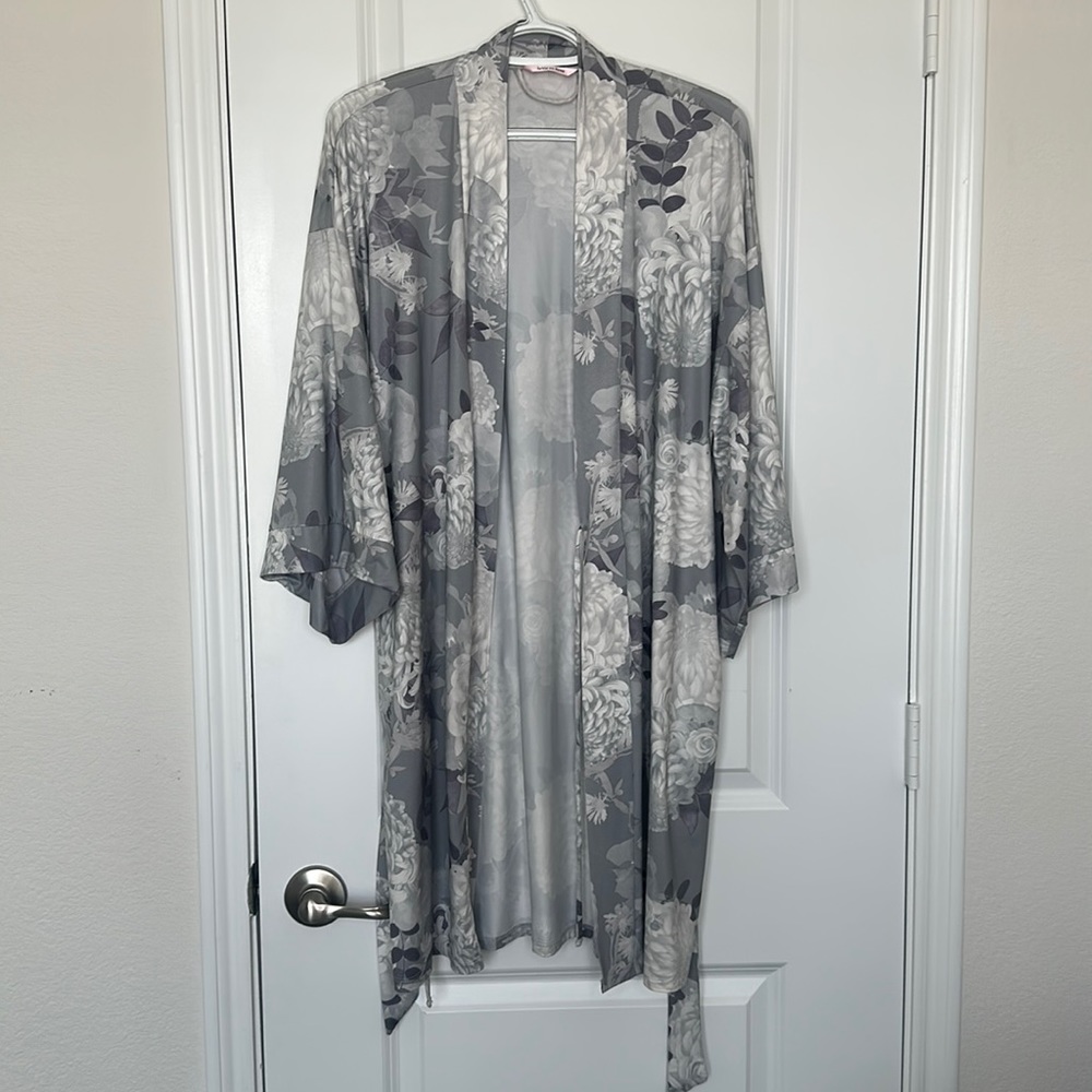 Silky Flower Robe